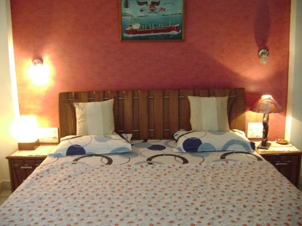 Sabs Bed And Breakfast Нью-Делі Номер фото